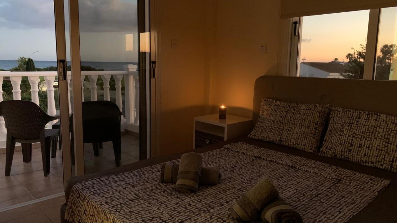Moonlight Sea View Villa 아이아 나파 외부 사진