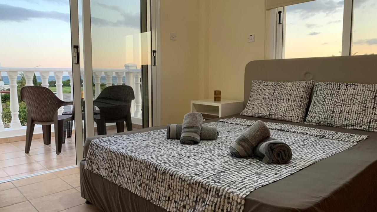 Moonlight Sea View Villa 아이아 나파 외부 사진